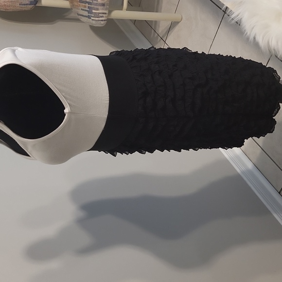 Sirens summer dress - Picture 6 of 13